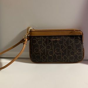 Brand New Calvin Klein wristlet wallet